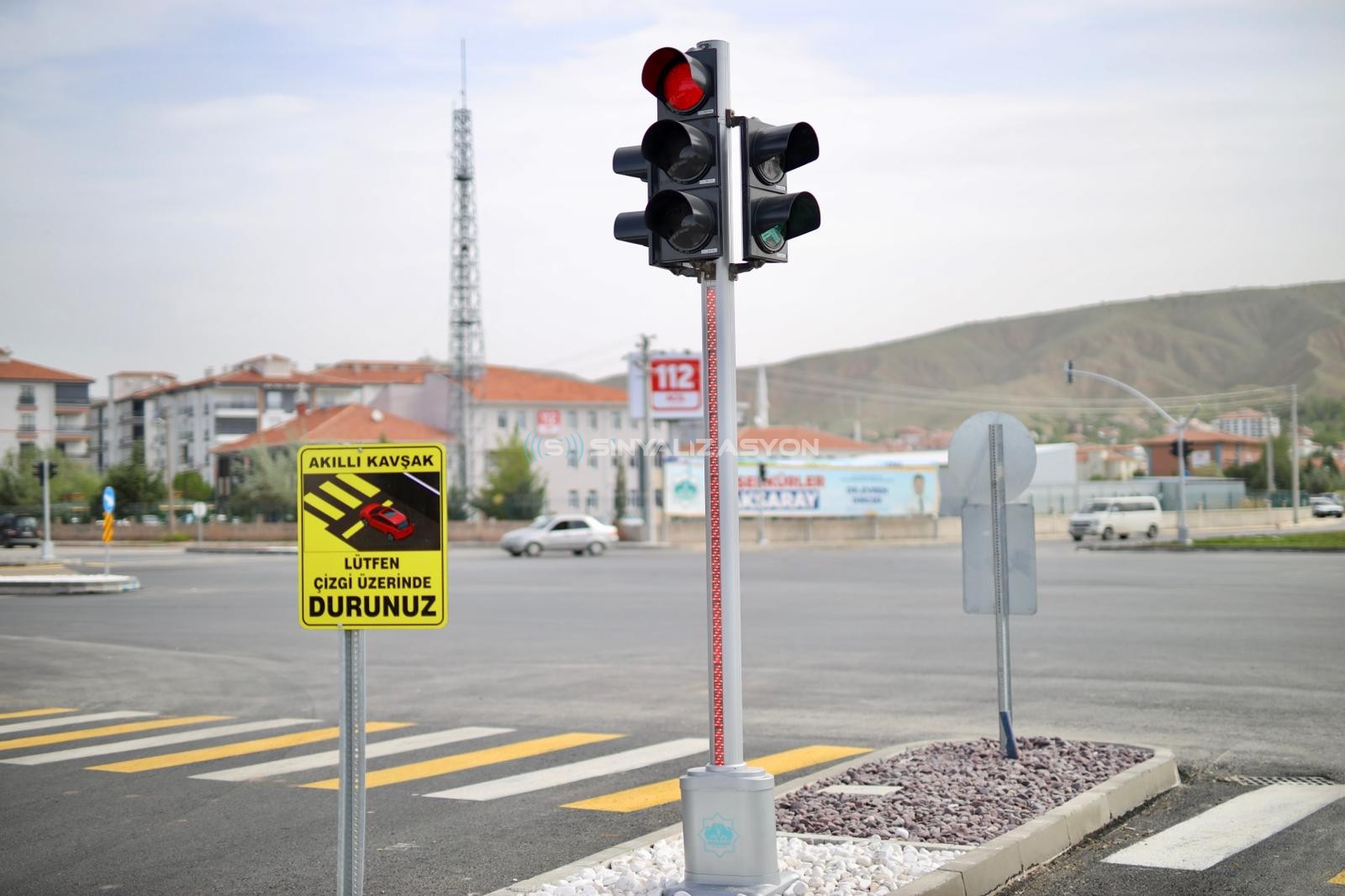 Aksaray’da Akıllı Trafik Sistemleri ve LED Direklerle Renkli Bir Dönüşüm