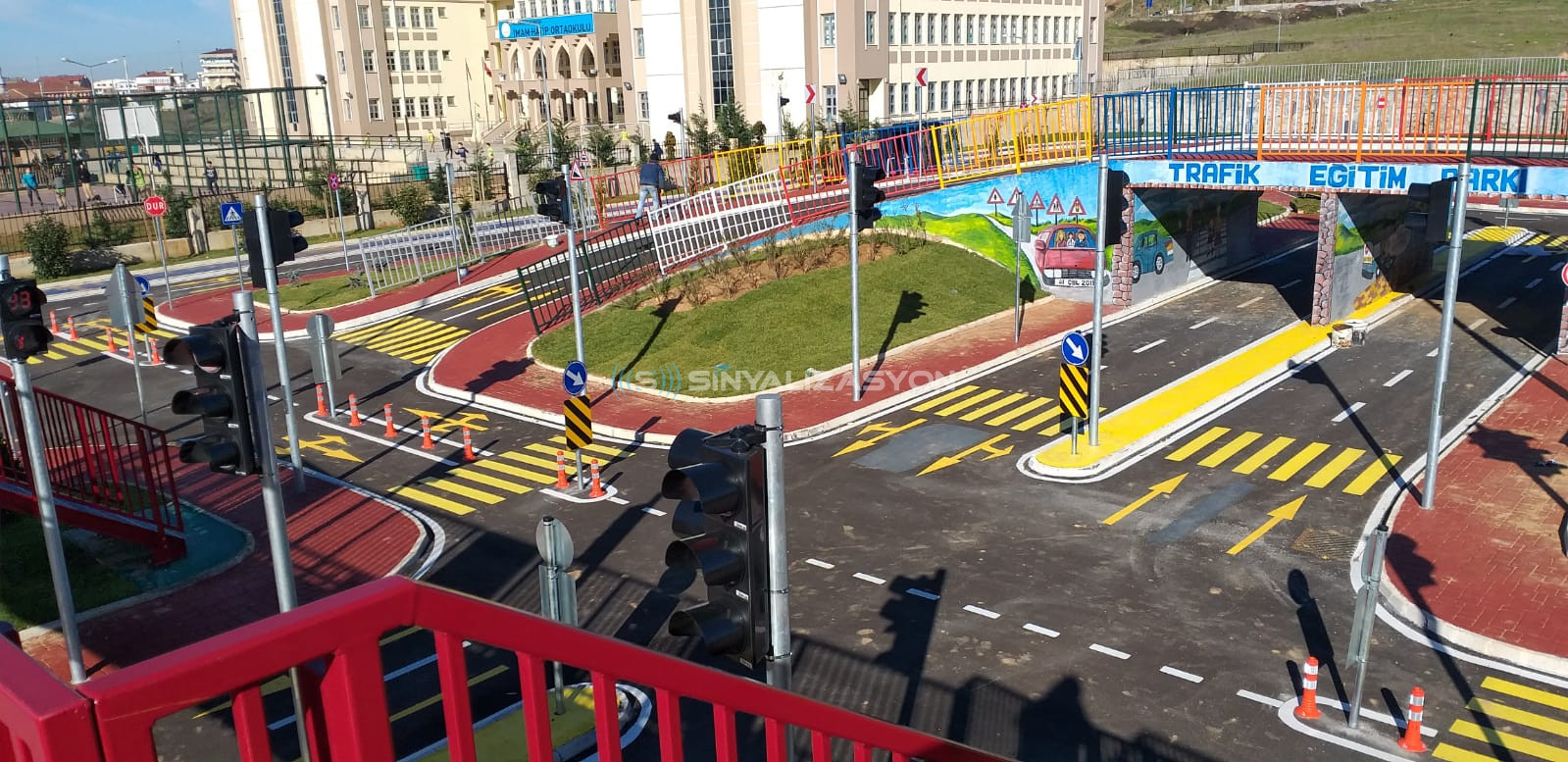 Altındağ Belediyesi ve Çayırova Belediyesi'ne hazırlamış olduğumuz Trafik Eğitim Parklarımız Hizmete Açıldı 